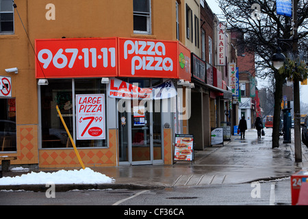 Pizza Pizza Restaurant in Toronto, Yonge street Stockfoto