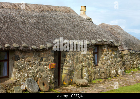 Strohgedeckten Hütten auf Skye Museum of Island Life. Stockfoto