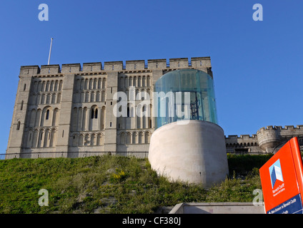 Norwich Schloss, Museum und Kunstgalerie, eine normannische Burg wie ein Royal Palace-900 Jahren gebaut. Es wurde ein Museum im Jahre 1894 und ist Stockfoto