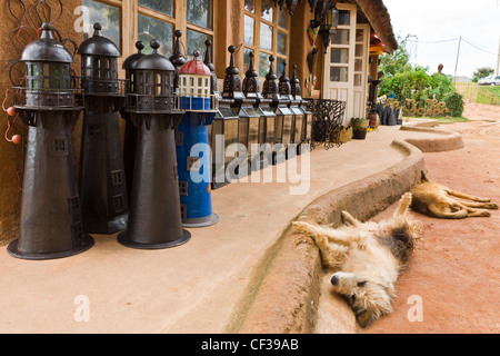 Madagassisches Handwerk Zinn in Antananarivo, Madagaskar Stockfoto