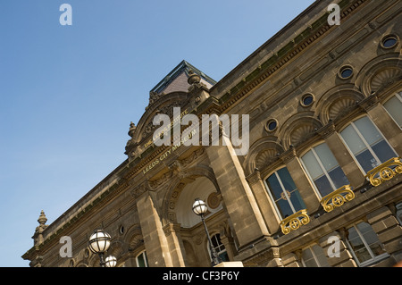 Leeds City Museum im Herzen von Leeds Stadtzentrum auf Millennium Square. Stockfoto