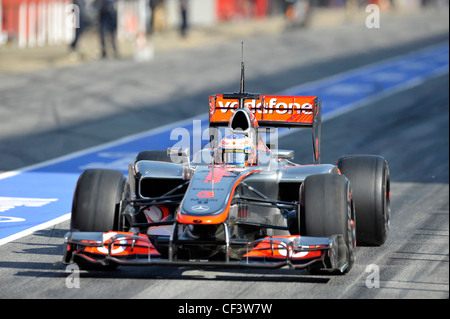 Jenson Button (GBR) im McLaren Mercedes MP4-27 während Formel1 Tests Sessions am Circuito Katalonien, Spanien Stockfoto