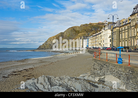 North Beach und Marine Terrace am Strand von Aberystwyth. Stockfoto