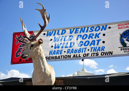 Wild Essen Zelt bei The Great Kiwi Beer Festival, Hagley Park, Christchurch, Canterbury District, Neuseeland Stockfoto