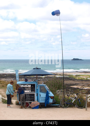 Kaffee Fahrzeug Konstantin Bay, North Cornwall, UK Stockfoto