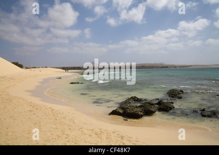 Rabil Boa Vista Kapverden Februar Blick über den Schwung der Bucht von Areja de Chaves in dieser exotischen Insel beliebt bei Touristen Stockfoto