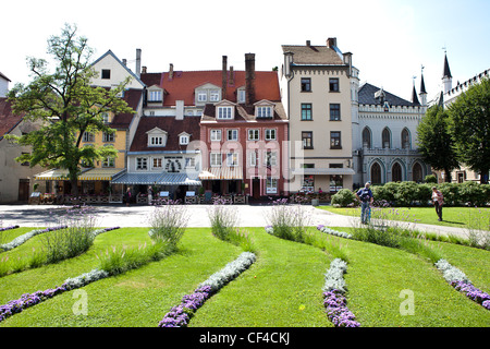 Restaurants und Cafés in Livu Laukums, Riga, Lettland, Baltikum, Europa Stockfoto