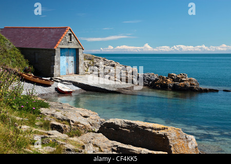 Die alte Rettungsstation in Porth Neigwl, Moelfre, auf der Isle of Anglesey. Stockfoto