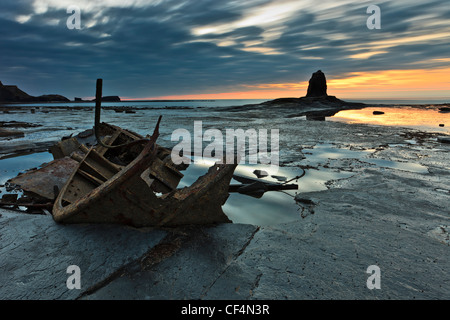 Das Wrack der Admiral Van Tromp und schwarz Nab bei Sonnenuntergang. Stockfoto