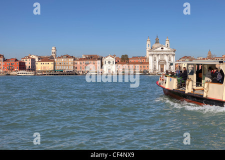 Venedig, Dorsoduro Viertel, Veneto, Italien, Fondamente Zattere, Kirche, Chiesa dei Gesuati Stockfoto