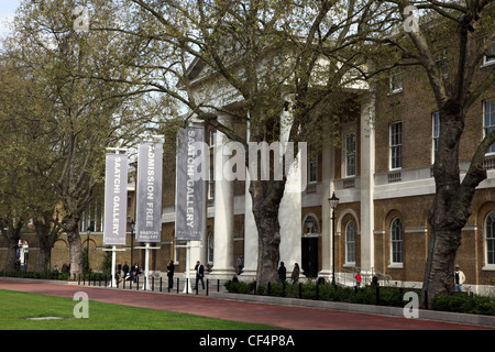 Die Saatchi Gallery an der Duke of York HQ in Sloane Square eröffnet im Oktober 2008. Die Galerie bietet freien Eintritt zu allen s Stockfoto