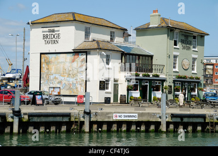 Ein großes Wandgemälde Thomas Rowlandsons 'Äö√Ñ√ ¥ Portsmouth Punkt' Äö√Ñ√ ¥, die "spice Island" Äö√Ñ√ ¥ Bereich als Zufluchtsort karikiert Stockfoto