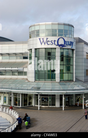 Der West Quay Shopping Centre in Southampton. Stockfoto