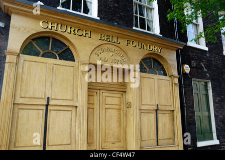 Whitechapel Bell Foundry in Whitechapel. Die Kirche Glockengießerei ist im Guinness-Buch der Rekorde als Großbritanniens älteste m aufgeführt. Stockfoto