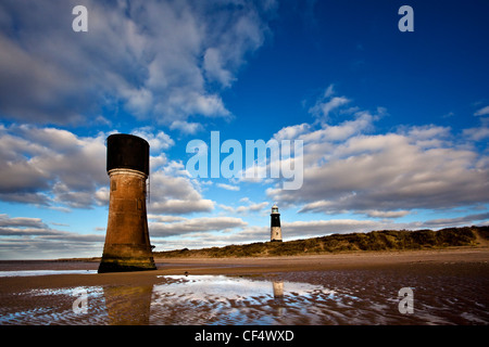 Spurn Point Leuchttürme am Spurn Head, einem schmalen Sand spucken über 3 Meilen lang, das Nordufer des Humber Mündung bildet. Stockfoto