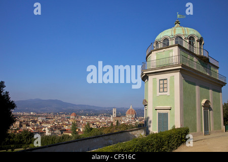 Blick auf Florenz aus dem Kaffeehaus-Pavillon in den Boboli-Gärten, Florenz, Toskana, Italien, Europa Stockfoto