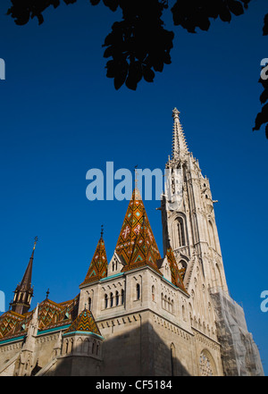 Budaer Burg Matyas Gebietskirche aus Straße Ungarn Budapest ungarische Europa Europäische zentralen östlichen Buda Pest betrachtet Stockfoto