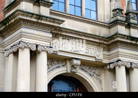 Das ehemalige Hauptquartier der UK Grundbuchamt in Lincoln es Inn Fields. Das Gebäude ist jetzt im Besitz von London Schule der Econo Stockfoto