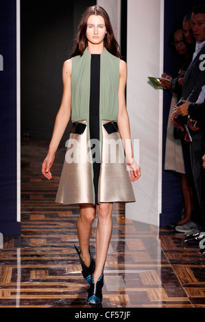 Balenciaga bereit zum WearSpringSummer 2012 Stockfoto