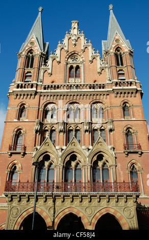 Außenseite von St Pancras Kammern außerhalb St. Pancras International Bahnhof. Stockfoto