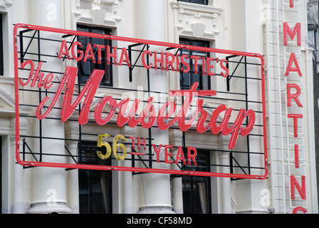 Melden Werbung Agatha Christies "die Mausefalle an der Außenseite des St.-Martins Theater. Stockfoto