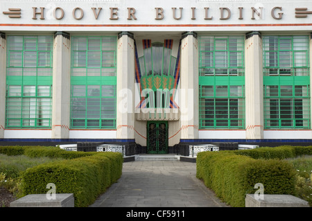 Die Front der Hoover Gebäude, das derzeit einer ehemaligen Fabrik ist als ein Tesco Supermarkt verwendet. Stockfoto