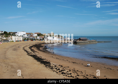 Einen weiten Blick auf Viking Bay an der Küste von Kent. Stockfoto