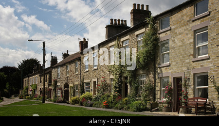 Westend Hütten, eine Reihe von sehr gepflegten terrassierten Ferienhäuser in Wolsingham Stockfoto