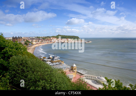 Ein Blick auf Scarborough und South Bay. Scarborough ist eines original Kurorte Englands im Jahre 1626, die medizinischen Eigenschaften von t Stockfoto