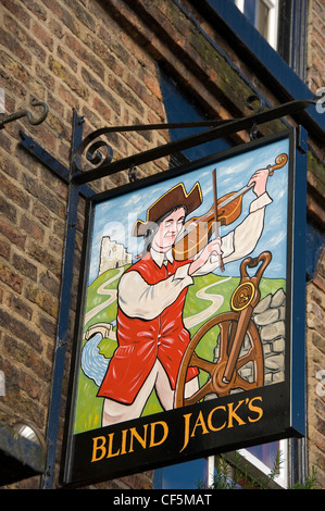 Jacks Pub Schild hängen vor dem Pub im Marktplatz, Knaresborough blind. Stockfoto