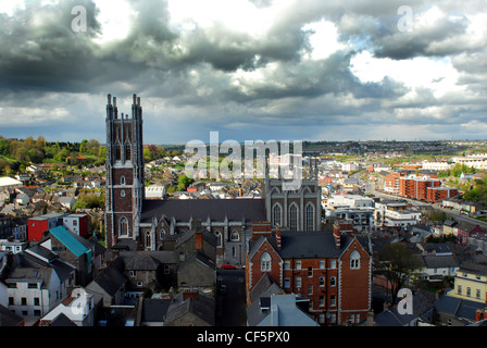 Ein Blick über die Dächer von Kork von Shandon. Stockfoto