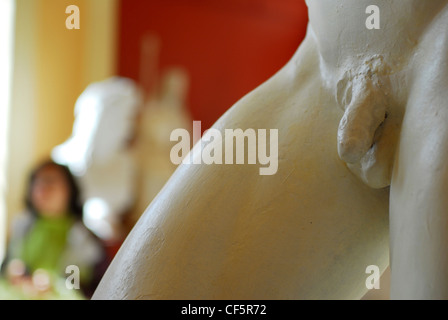 Skulptur in Crawford Art Gallery in der Grafschaft Cork. Stockfoto