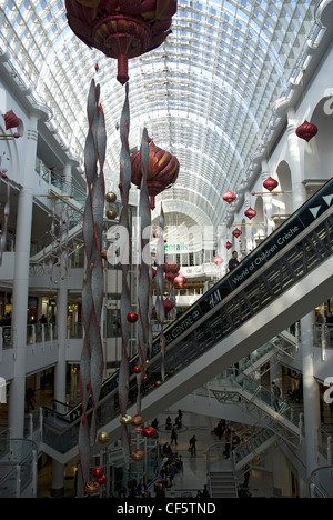 Das Atrium des Bentall Zentrums in Kingston upon Thames. Stockfoto