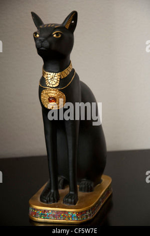 Alte ägyptische Katze statue Stockfoto