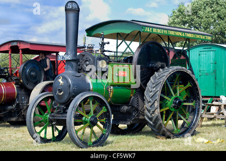 Ein Dampftraktor auf dem Display an der Ringmer Dampf & Land zeigen. Stockfoto