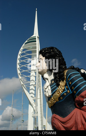 Spinaker Turm in Gunwharf Quays. Der Turm auf 170m Höhe, zweieinhalb Mal die Höhe der Nelsonsäule in London steht eine Stockfoto