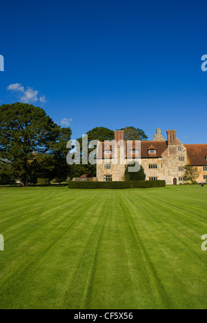 Michelham Priory und Gärten, eine tudor Herrenhaus, das von einer ehemalige Augustiner Kloster entwickelt. Stockfoto