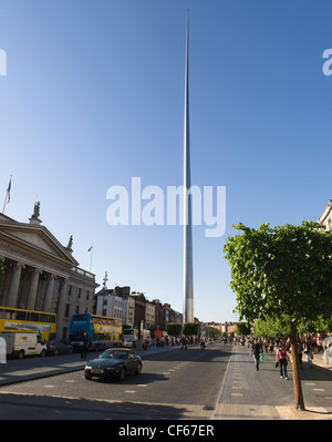 Spire of Dublin, offiziell mit dem Titel das Denkmal des Lichts wurde 2003 als Teil eines Projekts der Regeneration in der sind abgeschlossen Stockfoto