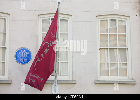 Eine blaue English Heritage Plakette kennzeichnen das Haus, wo Jimi Hendrix von 1968 / 69 lebte. Stockfoto