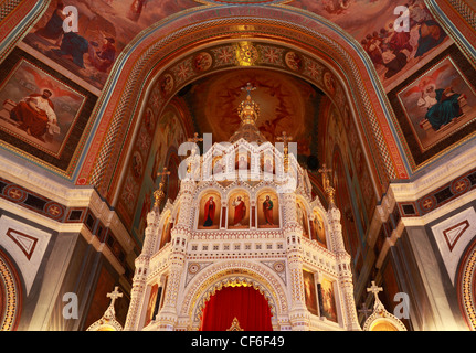 Bogen Sie über dem Altar in der Kathedrale von Christus den Erlöser in Moskau, Russland Stockfoto