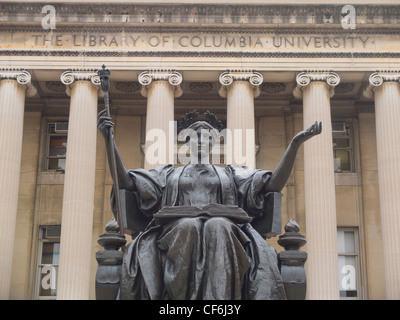 Alma Mater Bildhauerei an Low Memorial Library an der Columbia University Stockfoto