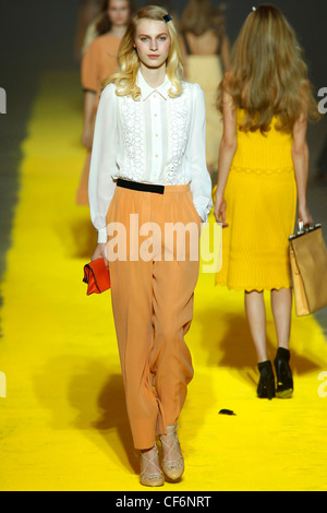 Sonia Rykiel Paris bereit, WearSpringSummer 2012 Stockfoto