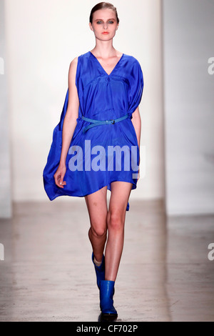 Zero Maria Cornejo New York bereit zum WearSpringSummer 2012 Stockfoto