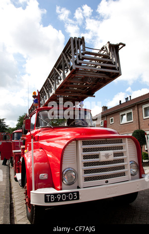 Vorne der alten roten Feuerwehrauto Stockfoto