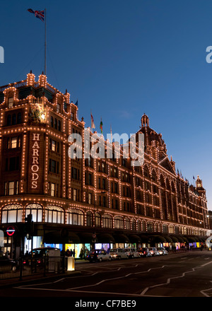 Das Kaufhaus Harrods in Knightsbridge, London, UK Stockfoto