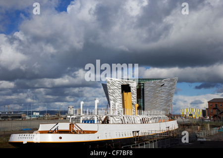 Die renovierten ss nomadic Ausschreibung für die titanic in titanic Viertel Belfast Nordirland Stockfoto