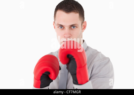 Geschäftsmann bereit zu kämpfen Stockfoto
