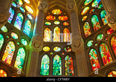 Europa, Spanien, Barcelona, Sagrada Familia, Glasmalerei, Glasmalereien, Innenraum, Innenräume, Gaudi, UNESCO, UNESCO Worl Stockfoto