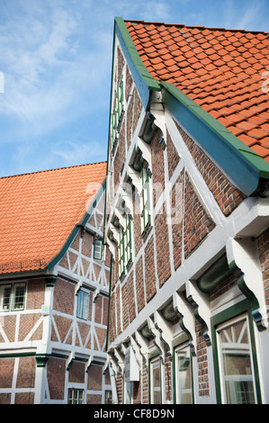 Stadtzentrum von Jork mit mittelalterlichen Fachwerk Häuser, Hauptstadt das Obstanbaugebiet Altes Land in Niedersachsen, Deutschland Stockfoto