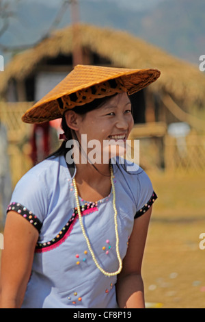 Yobin (Lisu) Stämme auf Namdapha Öko-Kultur-Festival, Miao, Arunachal Pradesh, Indien Stockfoto